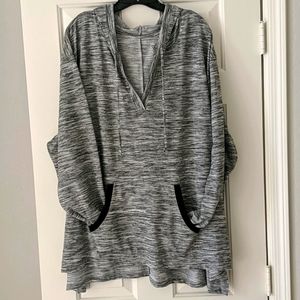 Lane Bryant Livi lightweight active hoodie 26/28